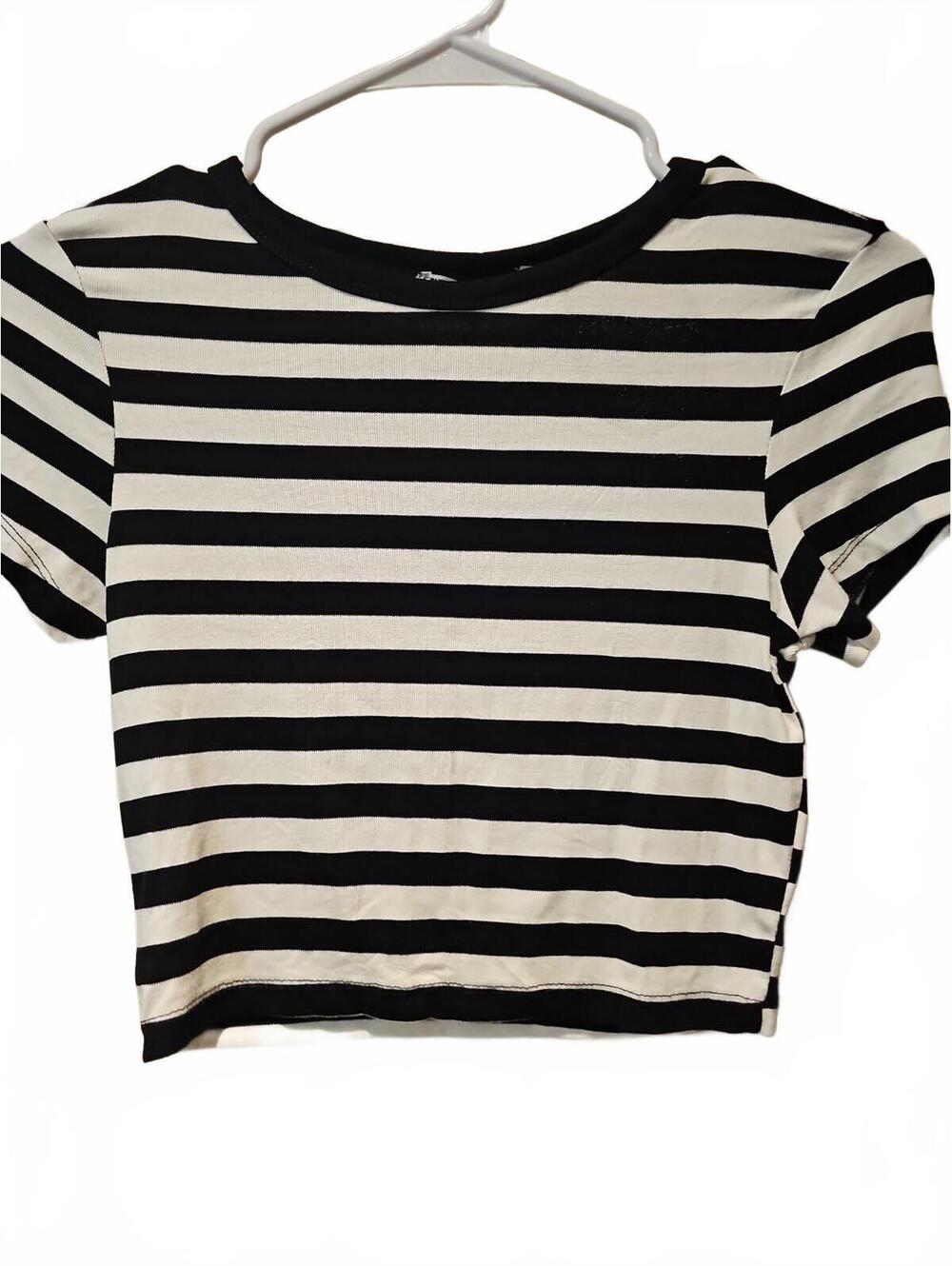 Zara Black And White Striped Crop Top - Medium- Brand New With Tags!